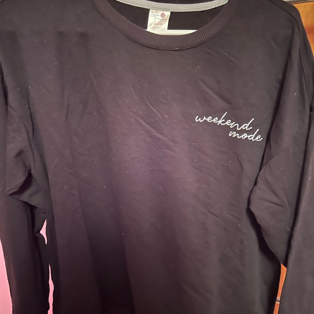 Secret Treasures Black Weekend Mode Sweatshirt